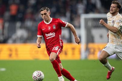Beşiktaş’ın yıldızı Trossard istatistikleri altüst etti!
