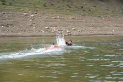 Bursa’da insansız cankurtaran aracı test edildi