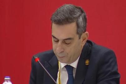CANLIŞekip Mosturoğlu: 'Trajik bir tiyatro! Ligin şampiyonları belirlendi...' Fenerbahçe Yüksek Divan Kurulu Toplantısı sert başladı!