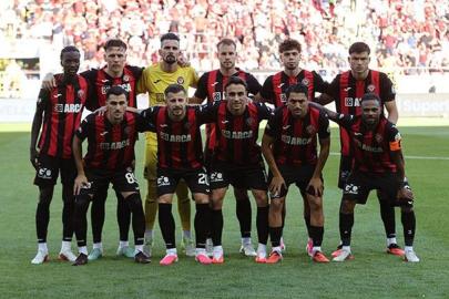 Çorum FK'ye Fenerbahçe maçı öncesi şok! Yıldız oyuncu cezalı duruma düştü
