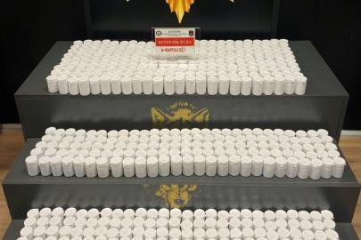 Eskişehir'de 24 bin 38 sentetik ecza hap ele geçirildi