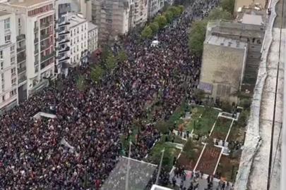 Fransa'daki protestolarda 1300'den fazla gözaltı