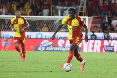 Göztepe'de Akonnor sevinci
