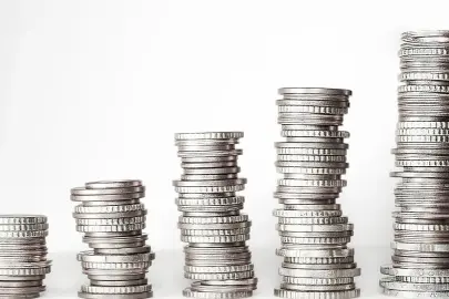 Gümüş fiyatlarında bir yıl sonra ilk! UBS'den şaşırtan tahmin geldi