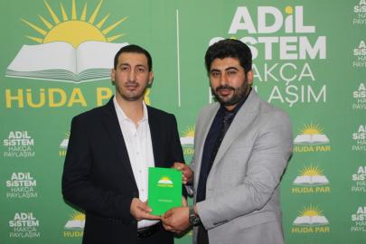 HÜDA PAR Mersin Gençlik Kollarında bayrak değişimi