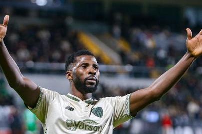 Iheanacho durdurulamıyor! Bursaspor 3 golle kazandı, hepsinde imzası var...