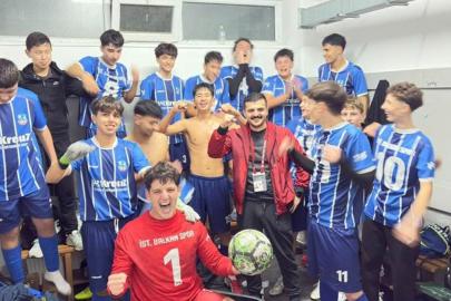 İstanbul Balkanspor 9 kişiyle kazandı