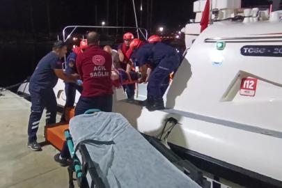 Kaş açıklarında yaralanan gemi mürettebatı Sahil Güvenlik tarafından tahliye edildi