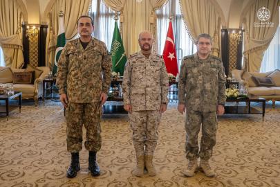 Mekke Savunma Anlaşması için Riyad'da olağanüstü toplantı yapılacak