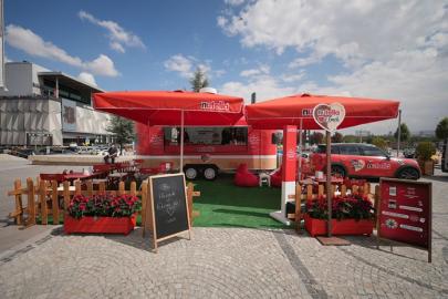 Nutella Café İzmir’de kapılarını açıyor boyoz ve kumru Nutella’yla buluşuyor