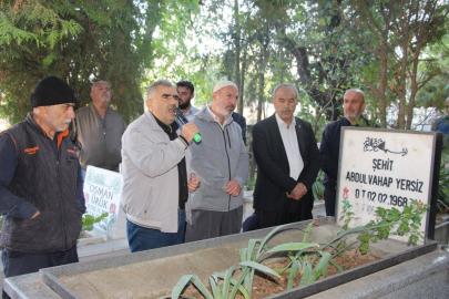 Şehadet mektebinin öğretmeni Abdulvahap Yersiz kabri başında yad edildi