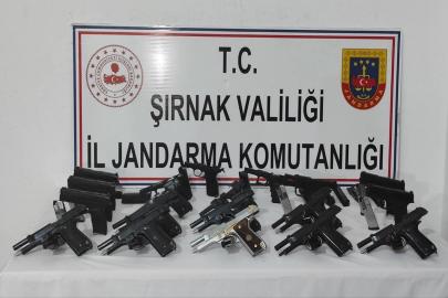 Şırnak’ta 3 tır'da silah ve uyuşturucu madde ele geçirildi