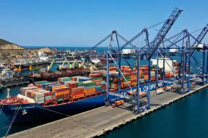 Türkiye'den Orta Koridor hamlesi: Hedef 10 milyar dolar! Gümrüklerde bekleme süresi azalacak
