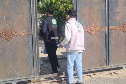 Umut Kervanı’ndan Muradiye’de kırmızı et yardımı