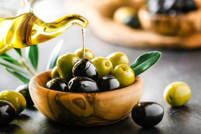 Zeytin ve zeytinyağı sektörü ihracatta zorlu bir sezona giriyor