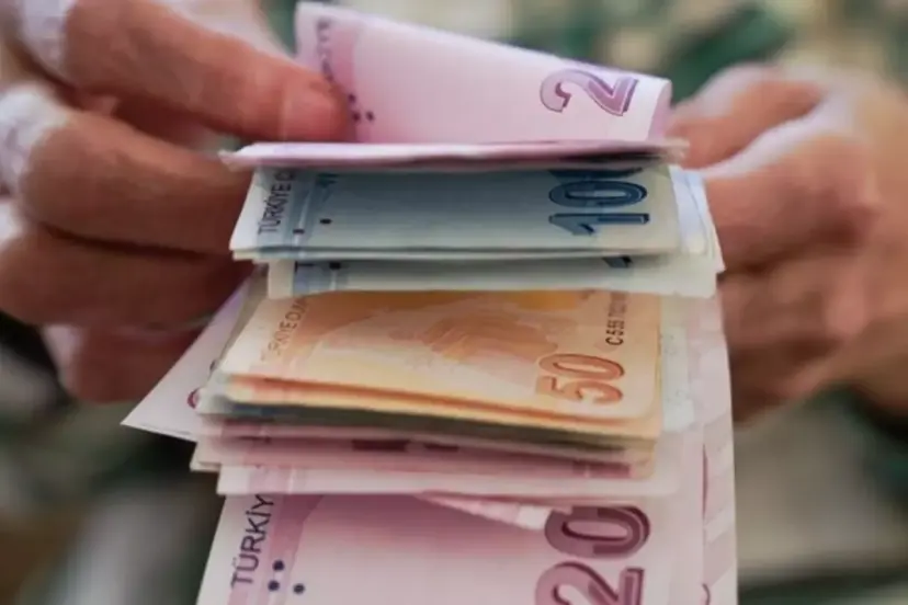 3 aylık enflasyon farkına göre memur ve emeklinin temmuz zammı belli oldu