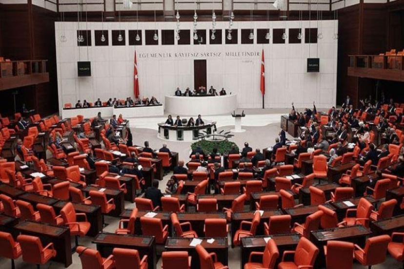 4 Parti'den Macron ve Fransa'ya karşı ortak bildiri! Tezkere kabul edildi