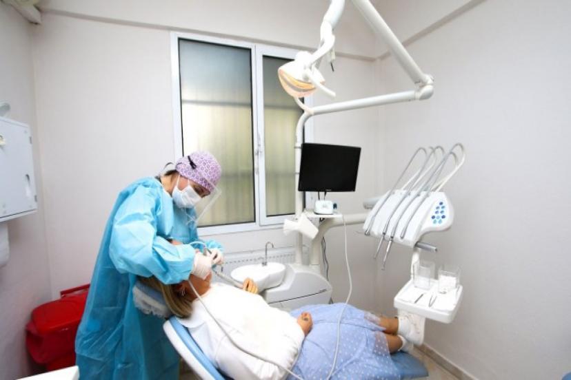 4 yılda 60 bin ücretsiz diş tedavisi