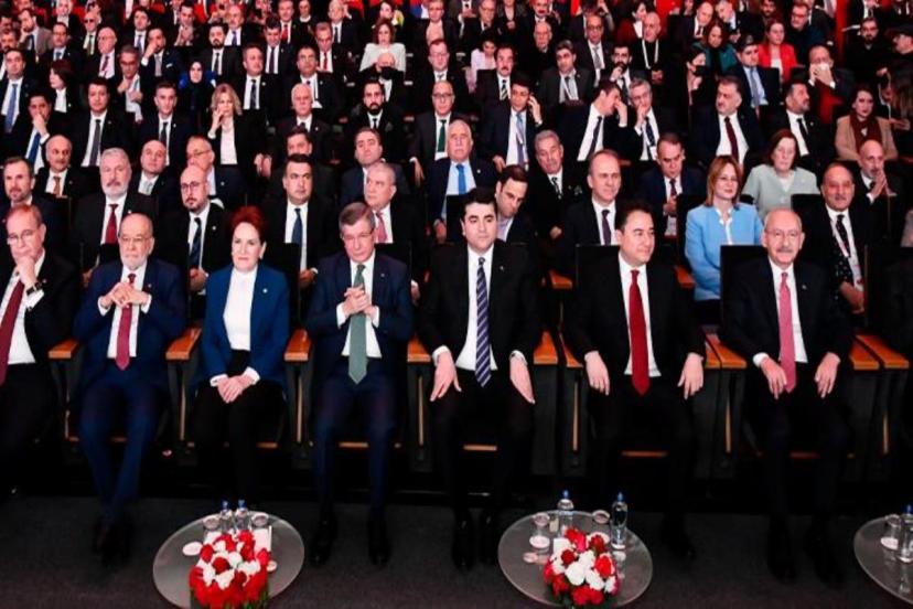 6'lı Masa'nın hedefinde seçimi kazandıracak grup var! Gençler için vaat üstüne vaat sıraladılar