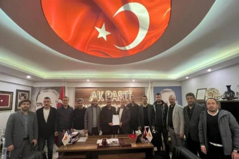 AK Parti Çiğli’de Tok, Meclis Üyeliği Aday Adaylığı dosyasını verdi