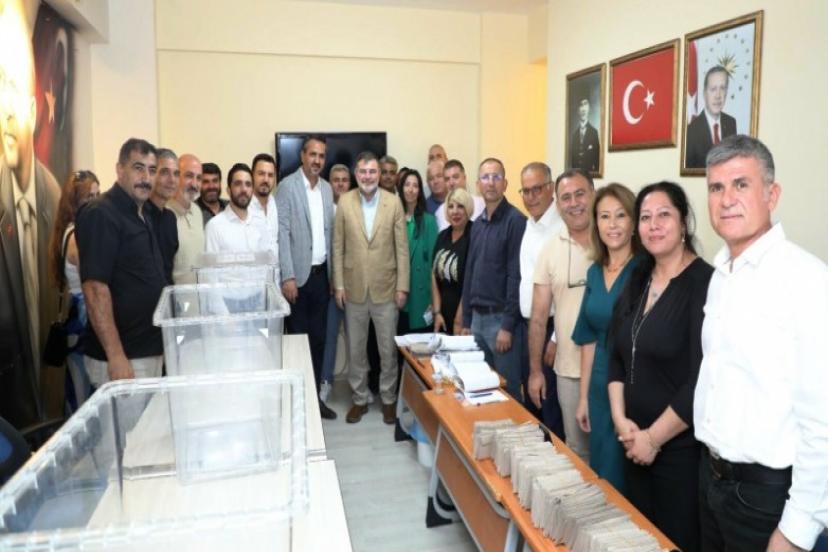 AK Parti İzmir İl Başkanı Bilal Saygılı; 'AK Parti’nin güçlü iradesinin ve demokrasiyi içselleştirmiş yapısının bir göstergesidir'