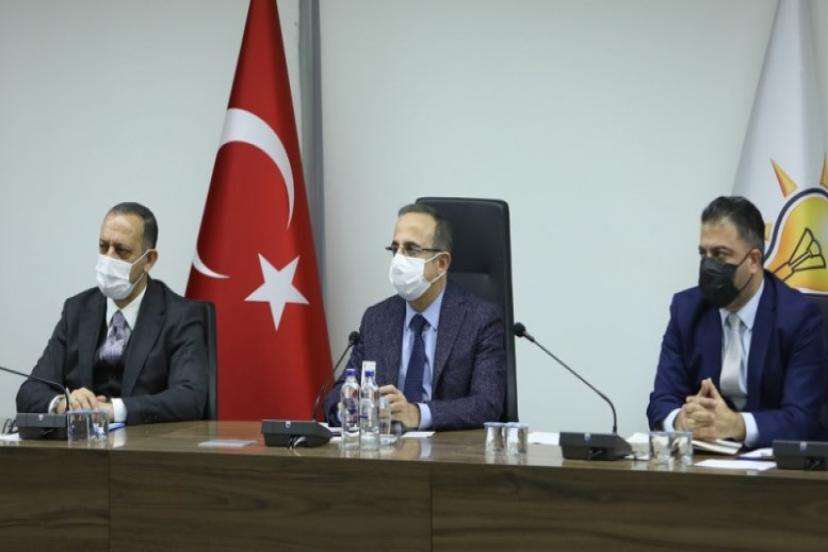 AK Parti İzmir İl Başkanı Kerem Ali Sürekli; '-Cek, -Cak’tan Öteye Geçemediler…”