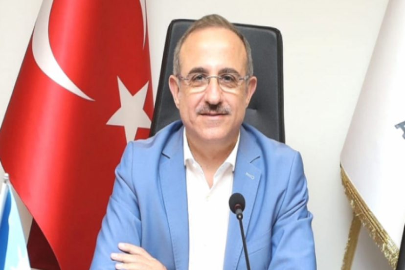 AK Parti İzmir İl Başkanı Kerem Ali Sürekli; 'Kadınlarımızın varlık ve emeği ile güçlüyüz!'