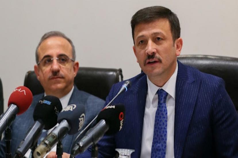 AK Parti İzmir İl Başkanlığında üye katılım toplantısı düzenlendi