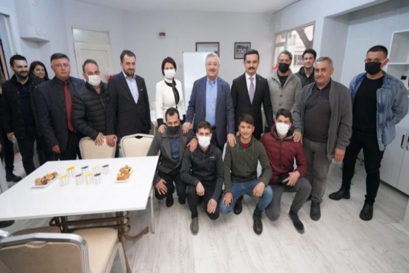 AK Partili Nasır’dan Büyükşehir’e ‘Yatırımları engelliyor’ çıkışı