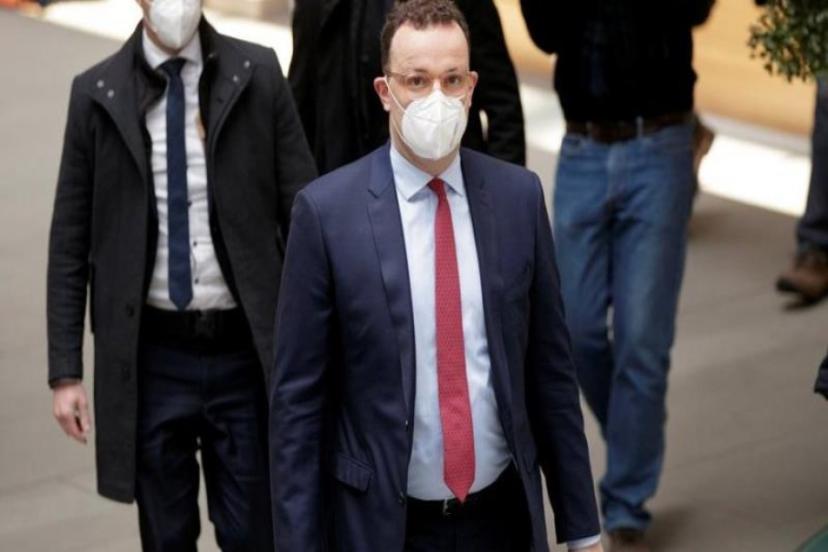 Almanya'da Maske Skandalı Ülke Gündemini Sarsmaya Devam Ediyor