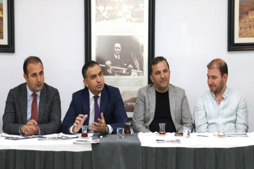 Ara eleman sorununu çözmeliyiz