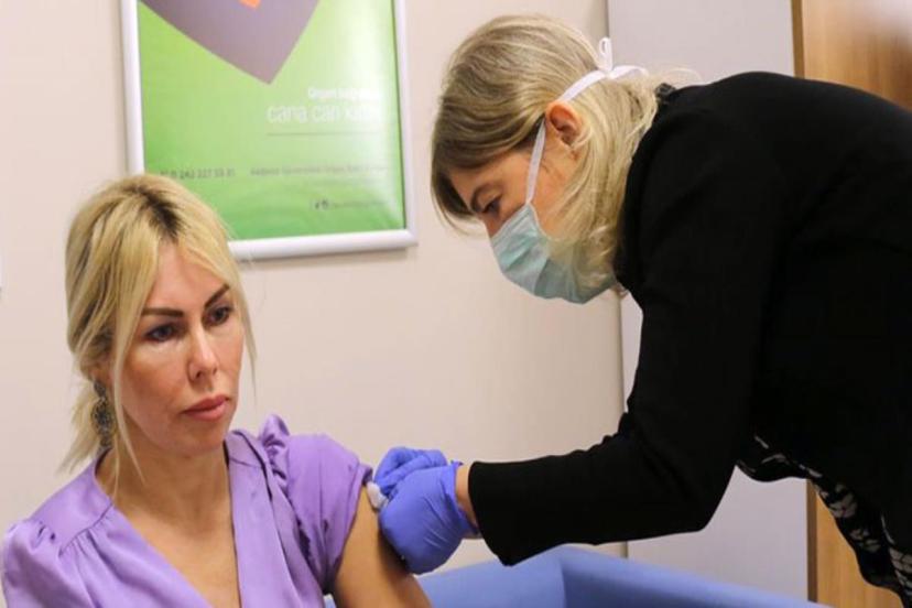 Aşılamada Yeni Aşamaya Geçildi! 45 Yaş Üstü Aşılanmaya Başlanacak