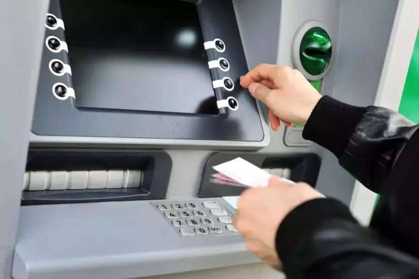 ATM'lerde ücretsiz para çekme sınırı değişti