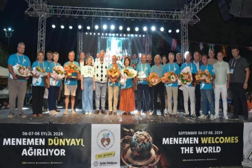 Aydın Pehlivan: 'Bu gurur tüm Menemenli hemşehrilerimin'