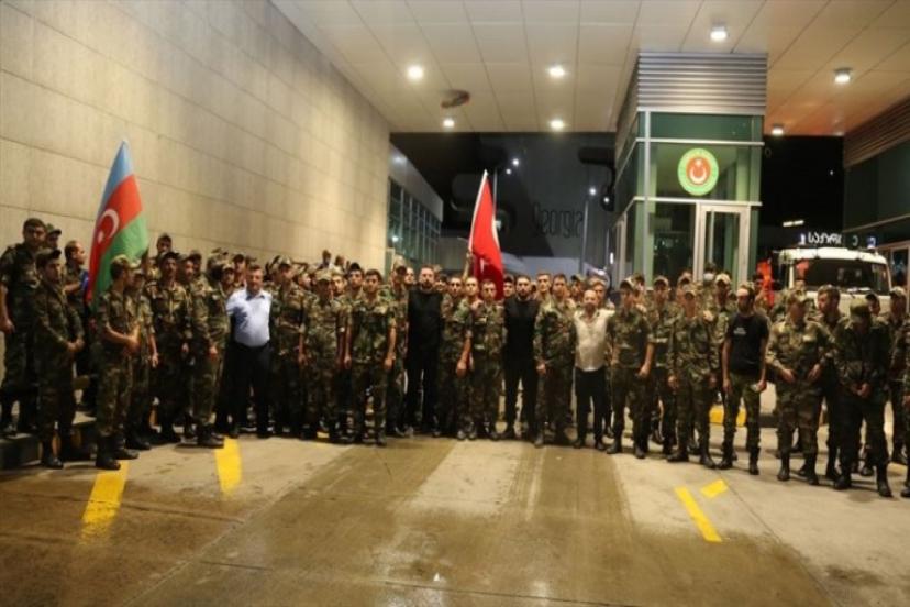 Azerbaycan, yangınlarla mücadele eden Türkiye'ye desteğini sürdürüyor