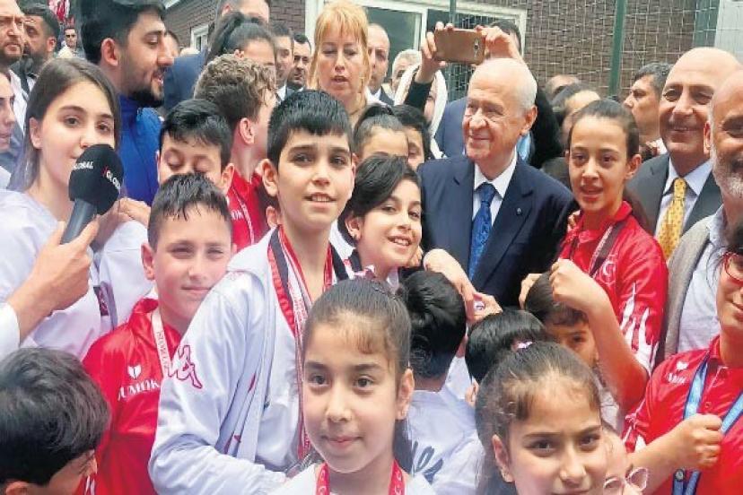 Bahçeli: ‘Türkiye, ABD’nin sömürgesi değildir’