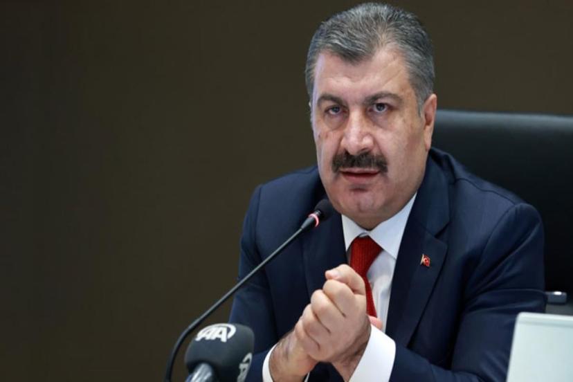 Bakan Koca aşılamada rekor müjdesini verdi: Bir günde 600 bin doz aşı yapıldı