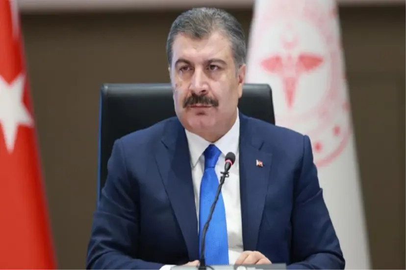 Bakan Koca: Ülkemizde de görülen eris varyantı halkımız için gündem olmaya değer değil