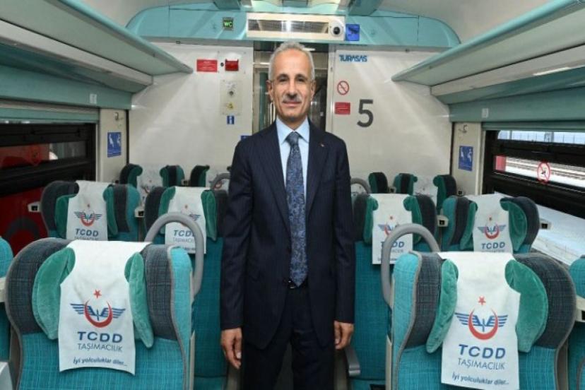 Bakan Uraloğlu Açıkladı: Emekliye Yüzde 10 İndirim Müjdesi