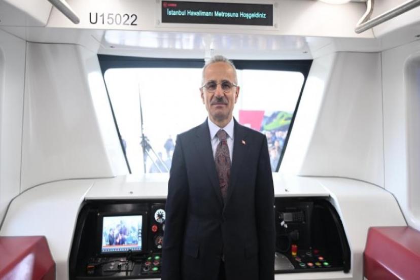 Bakan Uraloğlu: 'Dünyanın En Uzun Metro Ringlerinden Biri İstanbul'da Olacak'