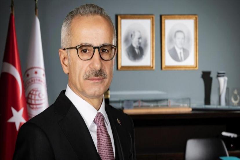 Bakanıktan Fahiş Bilete Sıkı Denetim: Fahiş Fiyata 5 Milyon TL  Ceza