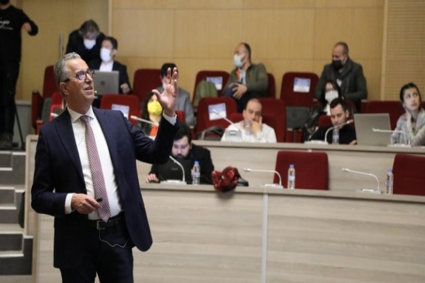 Başkan Arda’dan 2. yıl değerlendirmesi: Gaziemir’in bana emanet edilmiş değerlerine sahip çıkıyorum