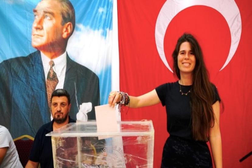 Başkan Lal Denizli; Çeşme'yi İleriye Götürecek Her Projeyi Destekleriz