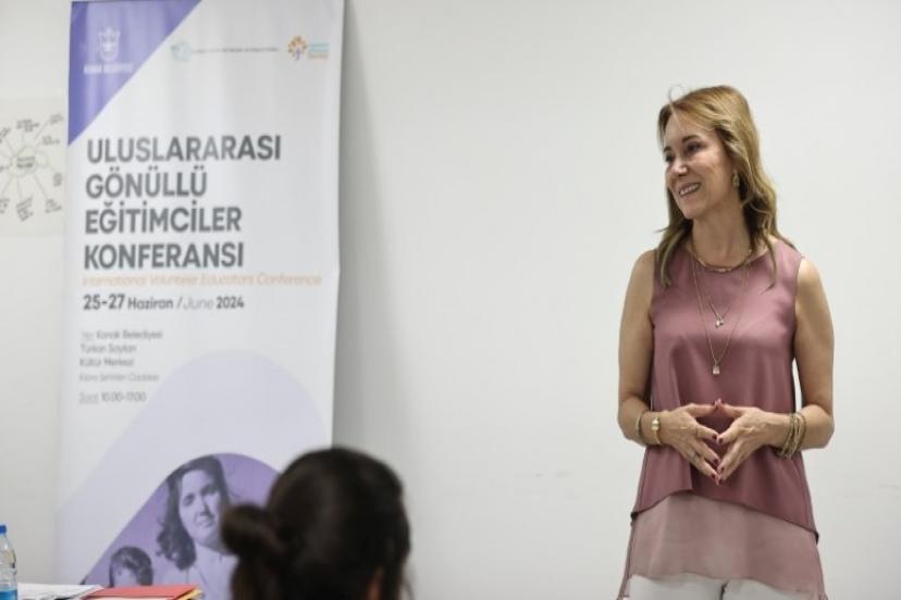 Başkan Mutlu, Uluslararası Gönüllü Eğitimciler Konferansı’nda konuştu