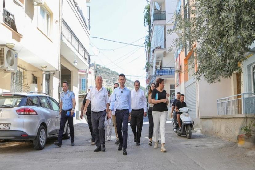 Başkan Önal, sorunları yerinde tespit ediyor