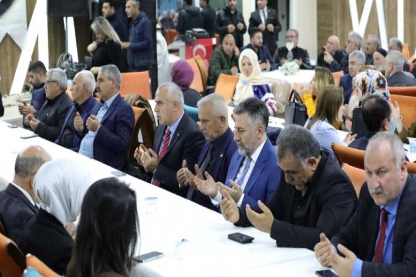 Başkan Sandal: 'Bizim Derdimiz de Soframız da Aynı'