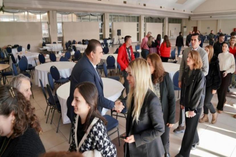 Başkan Yetişkin belediye çalışanlarının yeni yılını kutladı