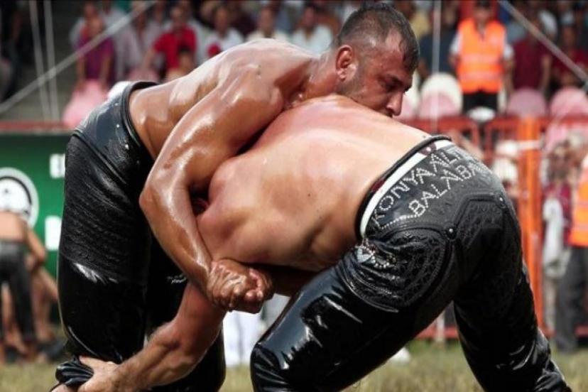 Başpehlivanlar Menemen’de Yaruşacak!