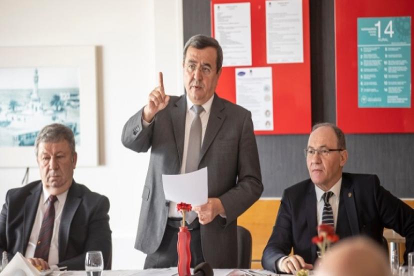 Batur’dan İZGEP toplantısında kentsel dönüşüm vurgusu