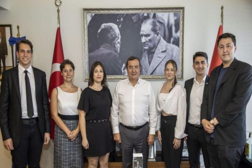 Batur’dan Konak Gençlik Meclisi’ne çalıştay desteği